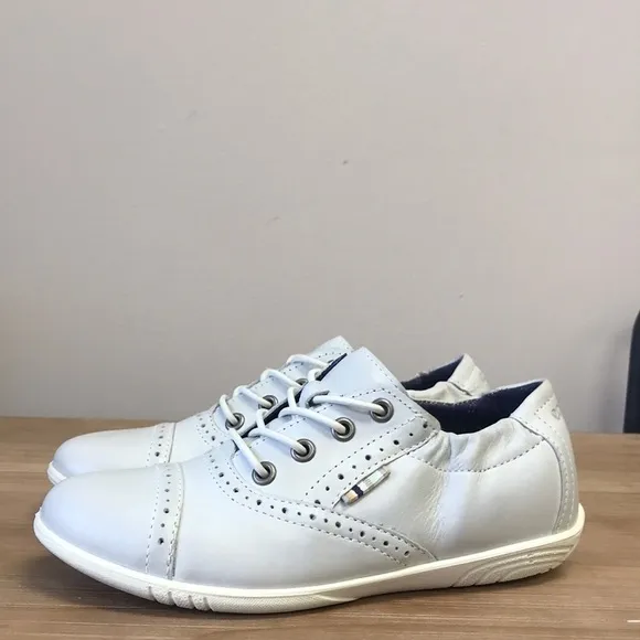 🎁 Ecco Girls Alicia Slip On