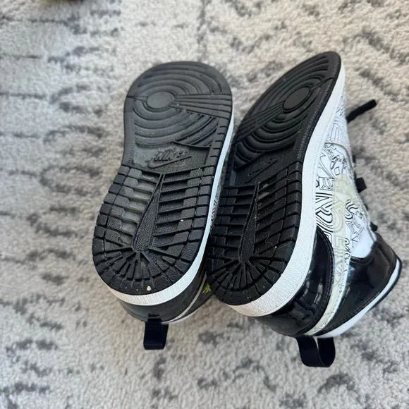 Air Jordan 1 Mid SE DIY “Color How You Want Em!” Sneakers 2Y