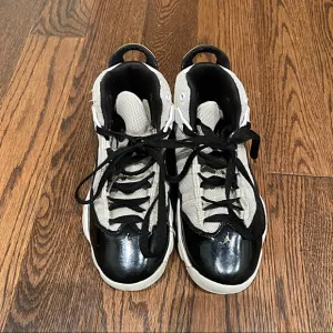 {Air Jordan 6} Hightop Sneakers, 1.5Y