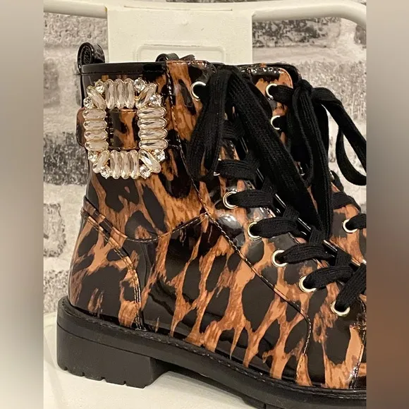 Alex Marie ladies 6M leopard print lace up combat boots