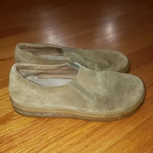 Birkenstock Oswego Tan suede leather slip on sneaker