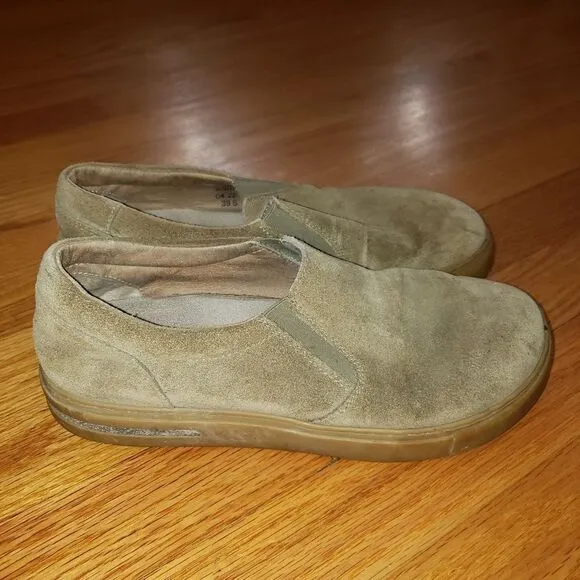 Birkenstock Oswego Tan suede leather slip on sneaker