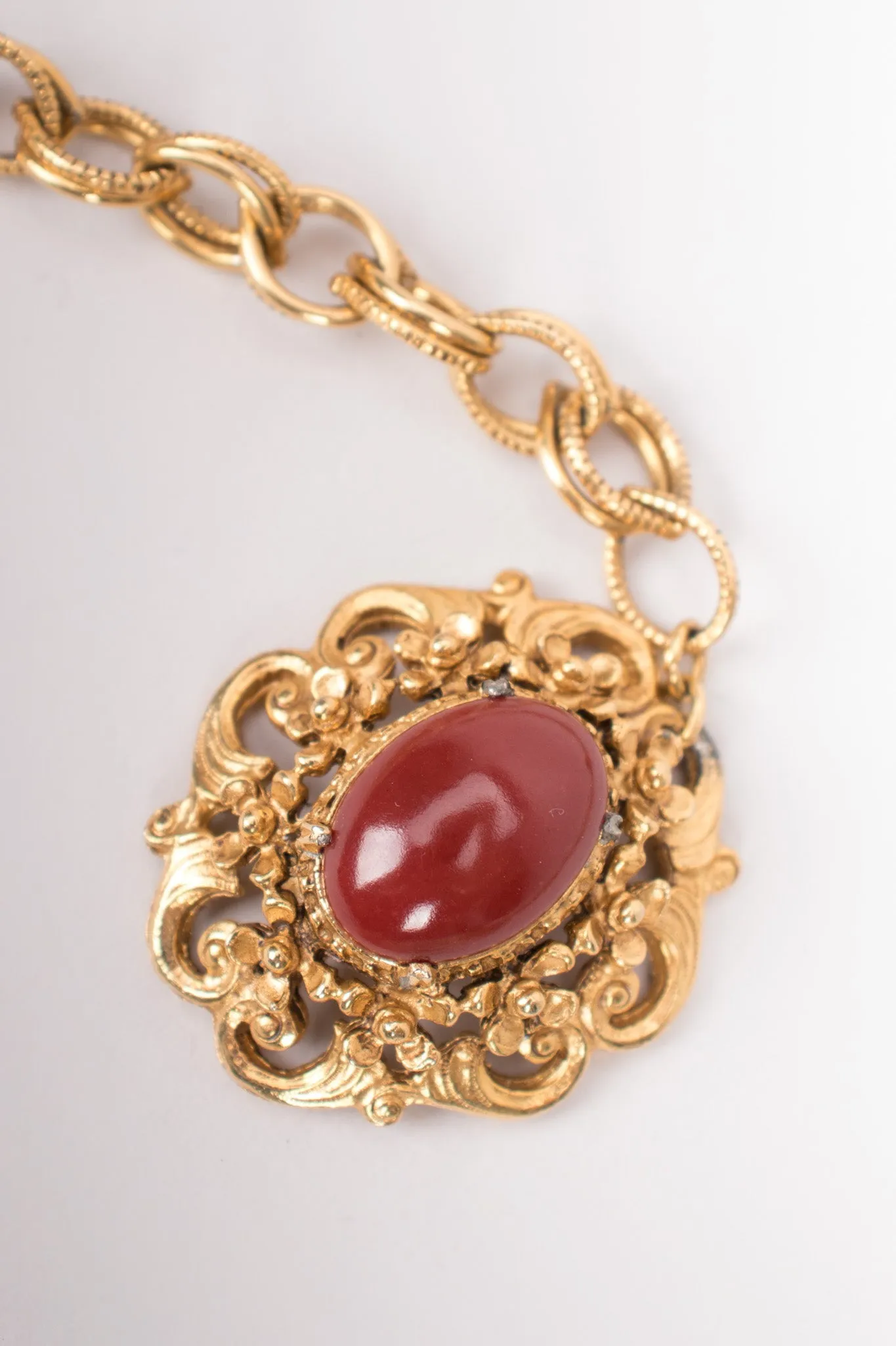 Cabochon Tiered Chain Belt