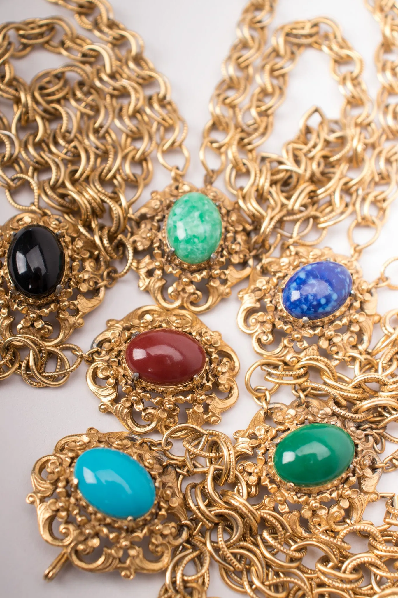Cabochon Tiered Chain Belt