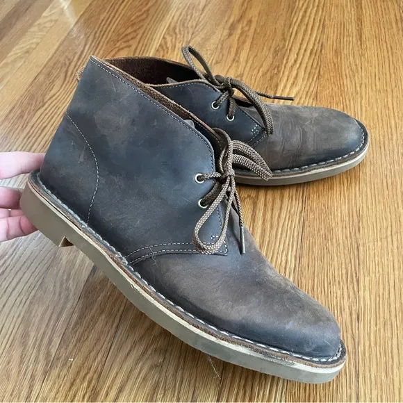 Clarks brown bushacre 3 boots size 8