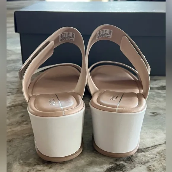 ECCO SHAPE 35 WEDGE Off White Leather Wedge Sandal Hook Loop Closure Slip on