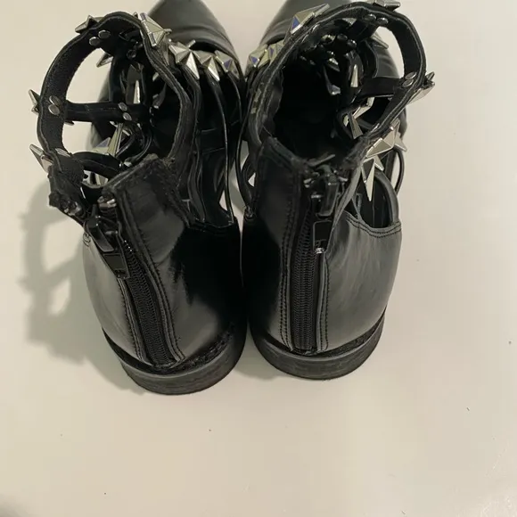 Eeight boots star open black fauxleather zip up size 40 (hg13) Size: 8.5 eeigh