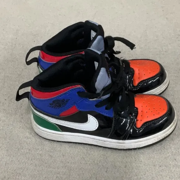 EUC toddler boys hightop Nike air Jordan sneakers