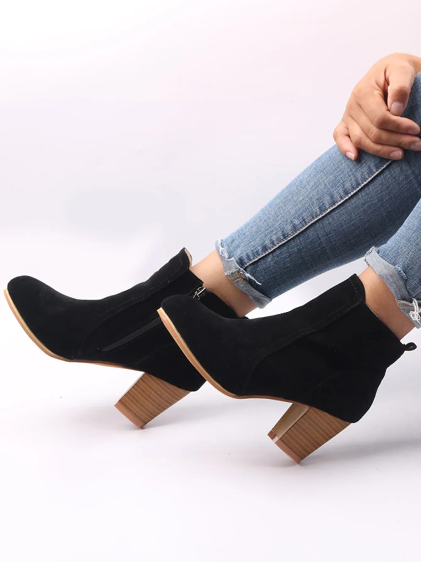 Faux Suede Zipper Side Chunky Heeled Boots - Black