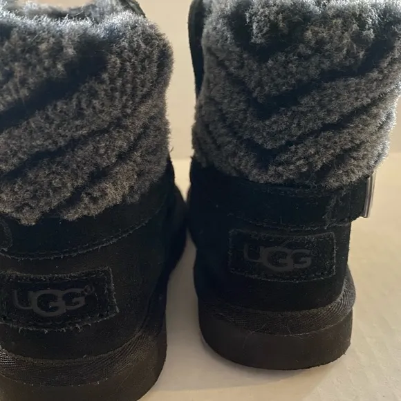 Girls Black Ugg Boots