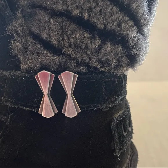 Girls Black Ugg Boots