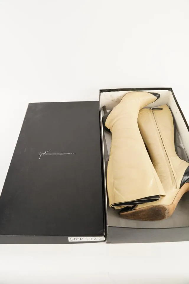 Giuseppe Zanotti Beige x Black Diva 90 High Boots 490giu34