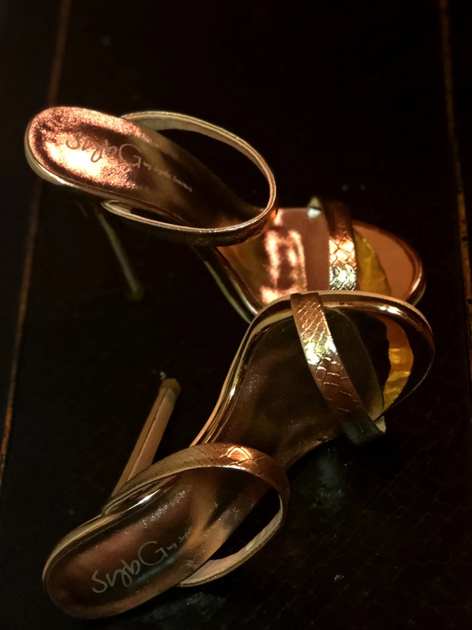 Gold On a Pedestal Mules Sandals (RUNS SMALL)
