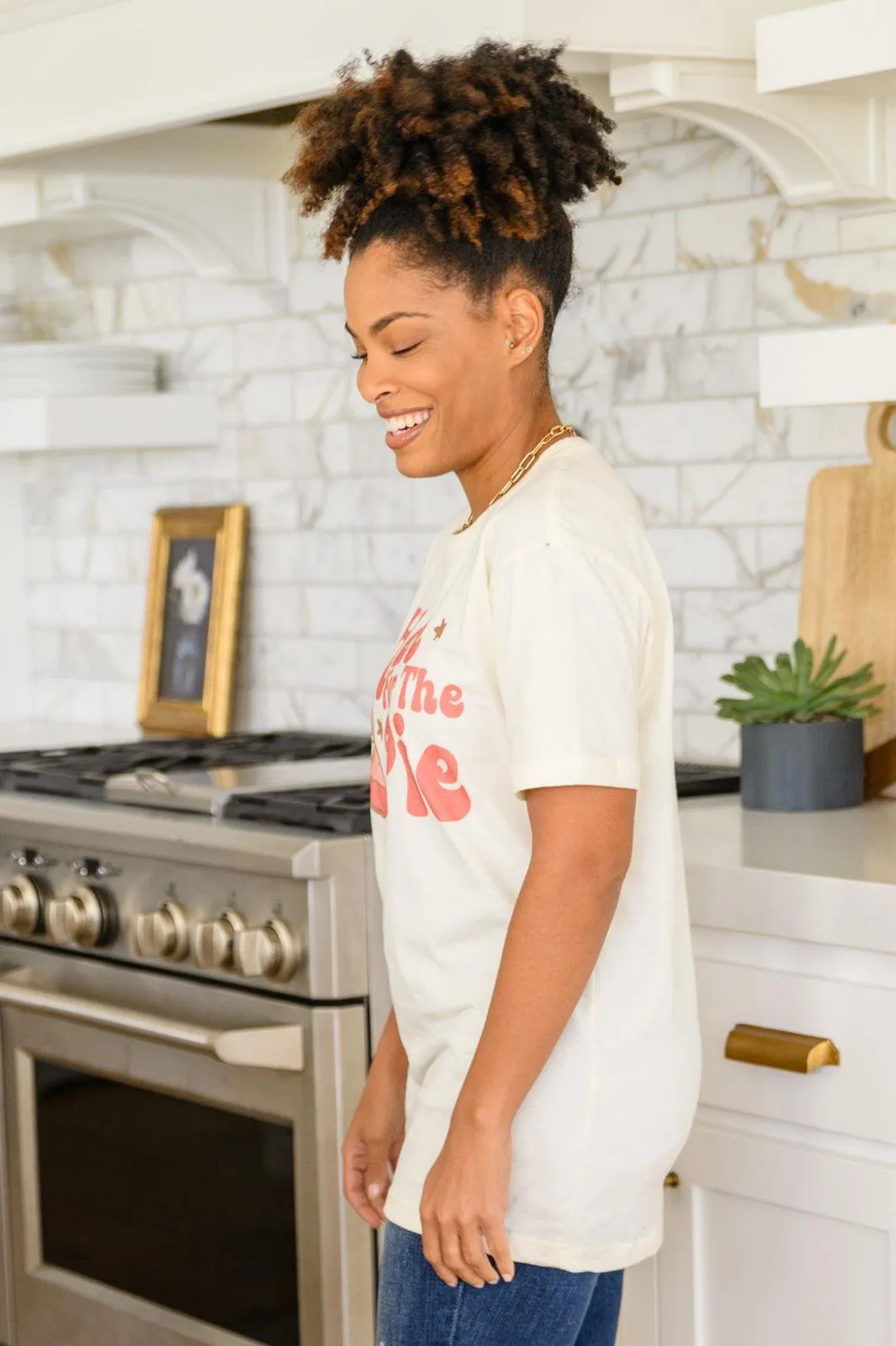 Hazel Blues® | Here For The Pie Graphic T-Shirt In Cream