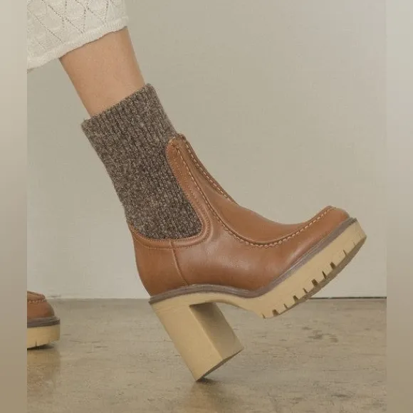 Heeled Platform Sweater Sock Boots - Oasis Society