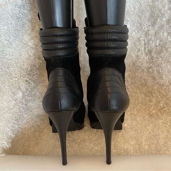 Jessica Simpson Genuine Suede Leather lace up platform black ankle boots size 8