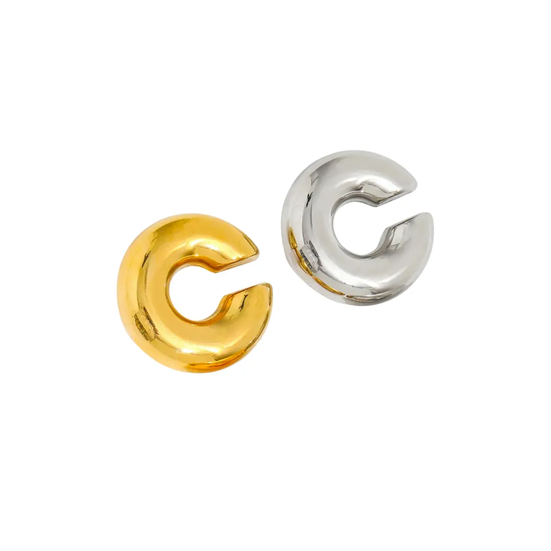 Kat Ear Cuff