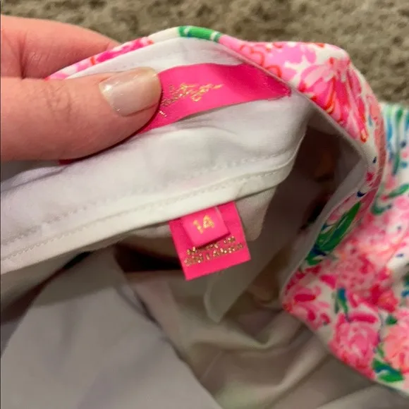 Lilly Pulitzer Floral Pink and Green Women's Shorts Strechy Comfortable