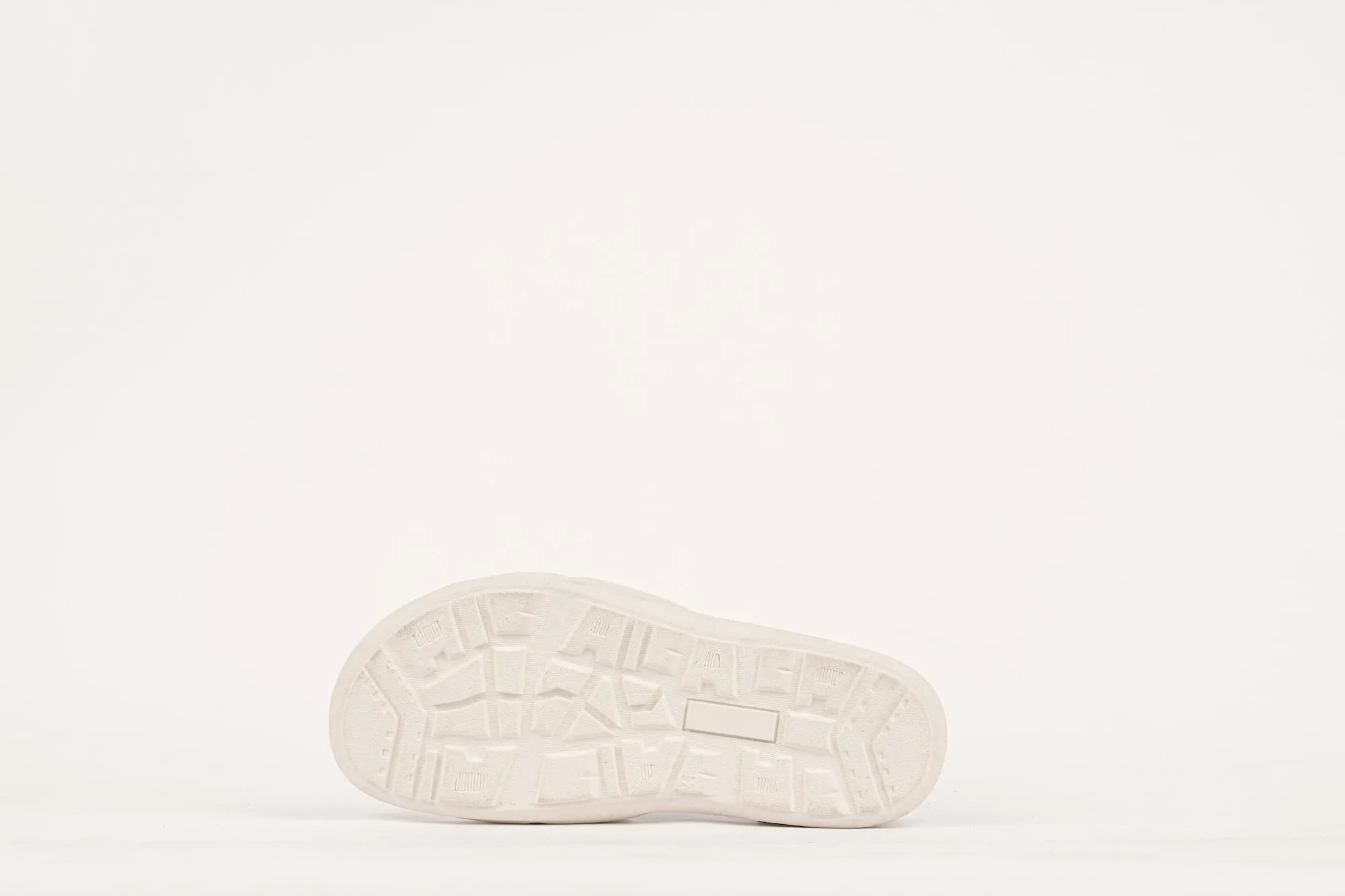 MAGNI SLIDES | ALMOST WHITE | UNISEX