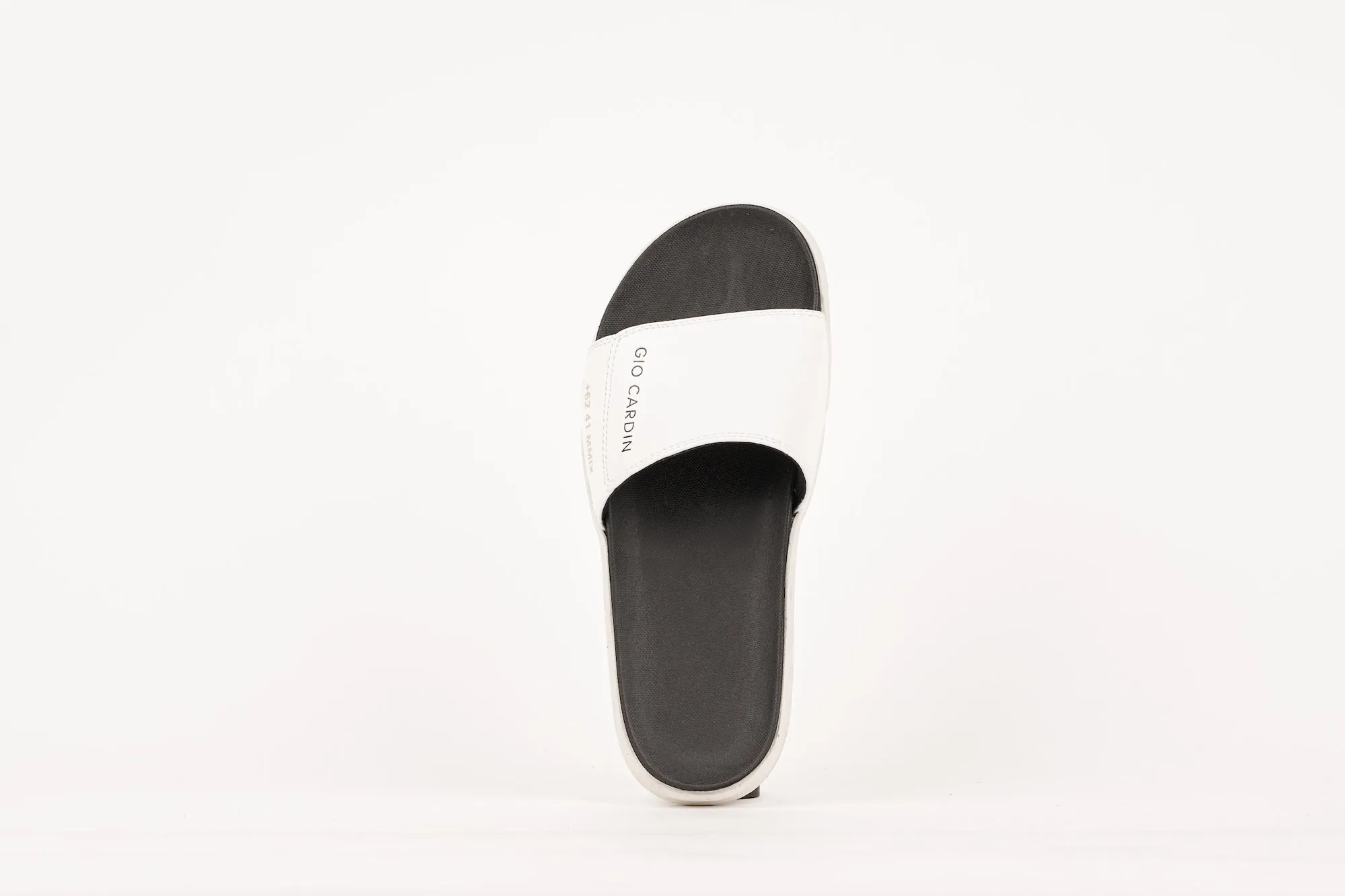 MAGNI SLIDES | ALMOST WHITE | UNISEX
