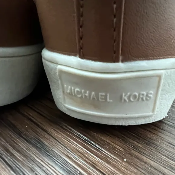 Michael Kors Toddler Girl’s Rita 3 Tan Sneakers Shoes