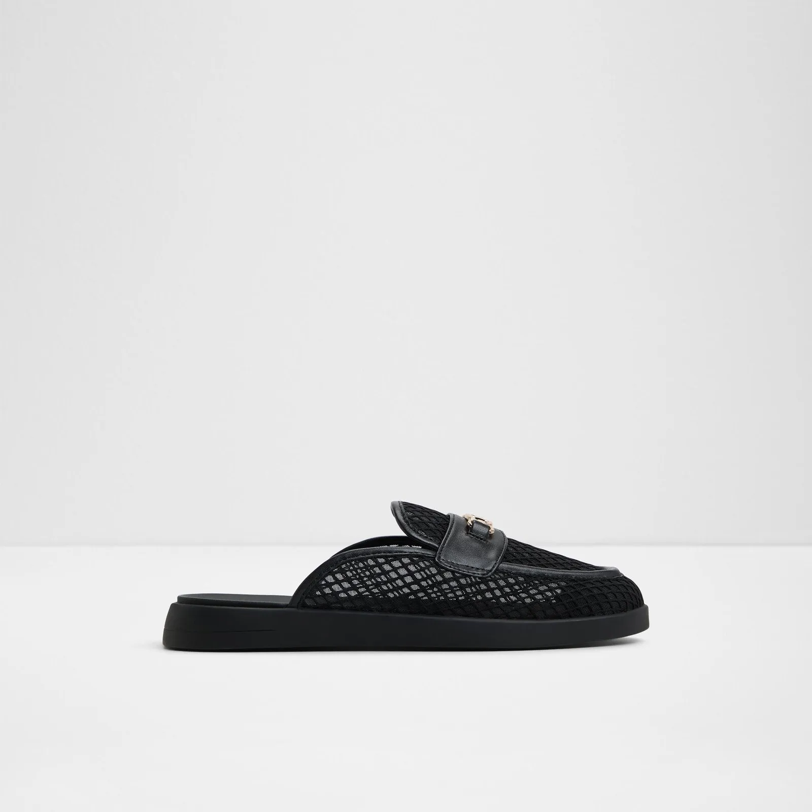 Myrelia / Clogs & Mules