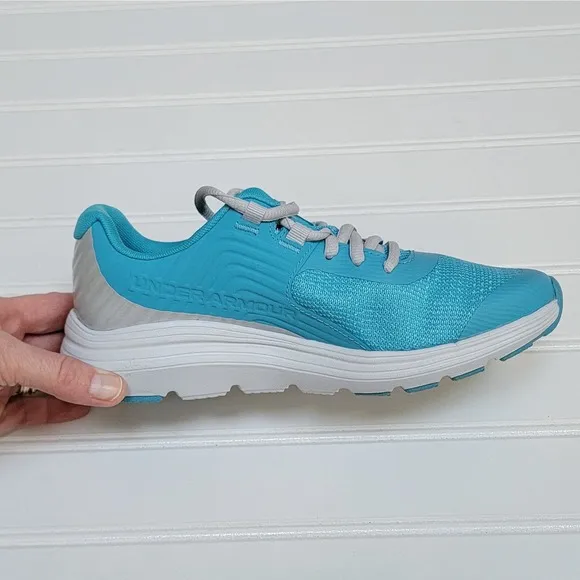 New Under Armour GGS Outhustle Print Sneakers