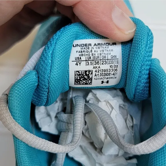 New Under Armour GGS Outhustle Print Sneakers