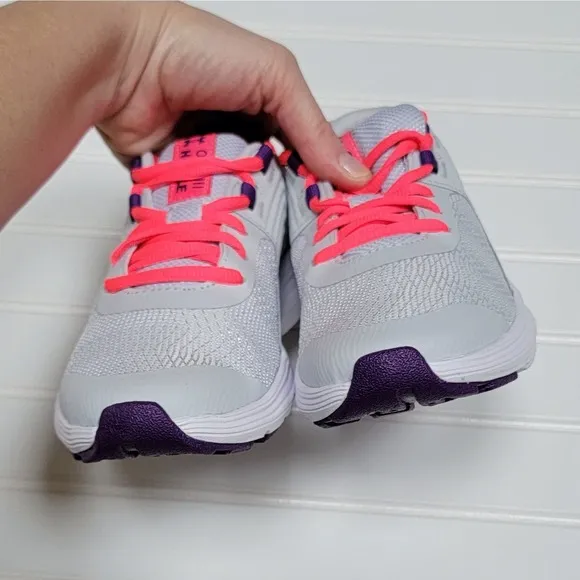 New Under Armour GGS Outhustle Print Sneakers