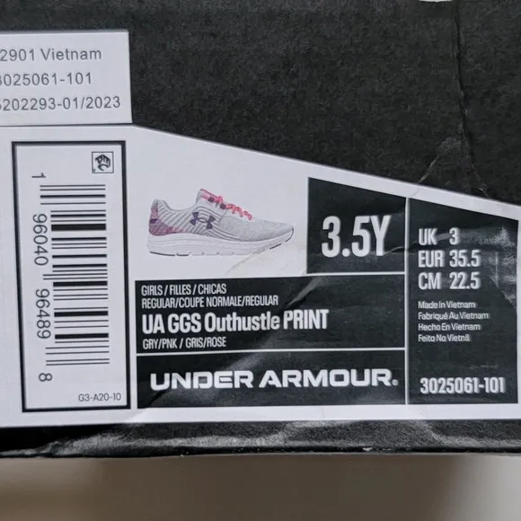 New Under Armour GGS Outhustle Print Sneakers