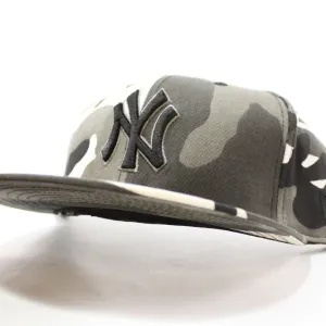 New York Yankees New Era 59Fifty Fitted Hat (Snow Camo)