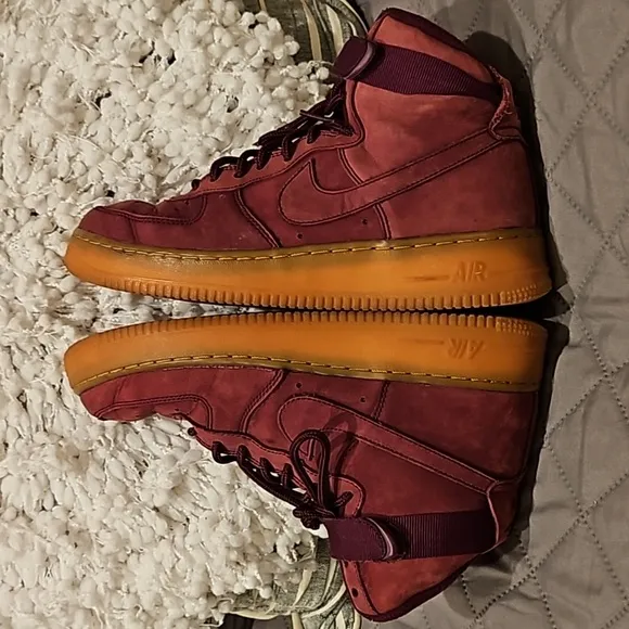 Nike Air Force Sneakers