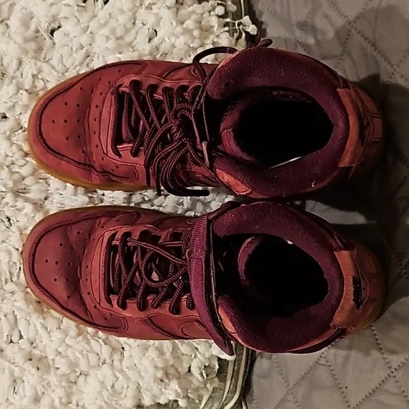 Nike Air Force Sneakers