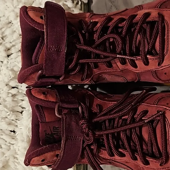 Nike Air Force Sneakers