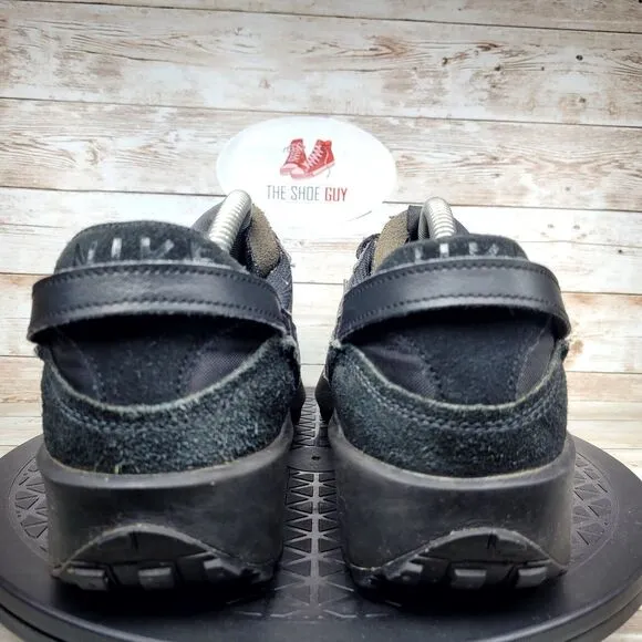 Nike Waffle Debut Men's Size 10 Triple Black Athletic Shoes