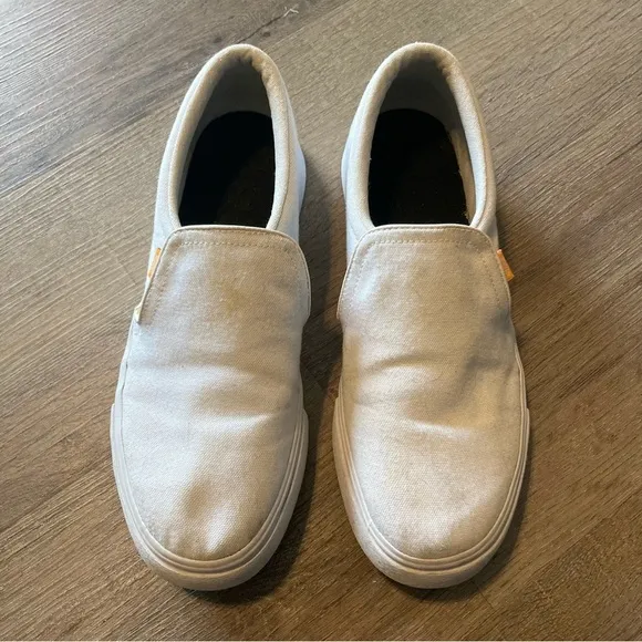Nike White Court Royal AC Slip On 9.5 EUC