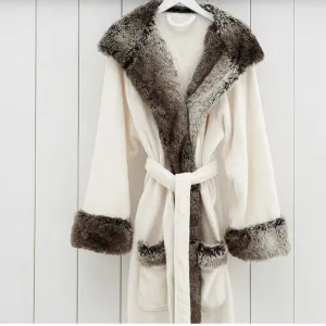 Pottery Barn Ombre Faux Fur Hooded Robe Luxurious Comfortable Soft Medium