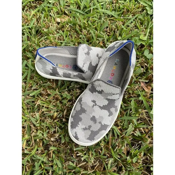 Rothy’s The Kids Sneaker Slip On Grey Camo Size 3