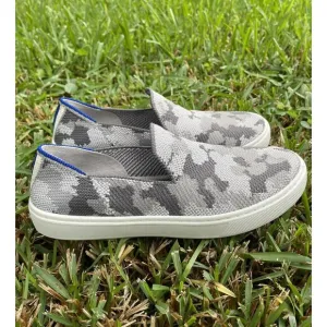 Rothy’s The Kids Sneaker Slip On Grey Camo Size 3