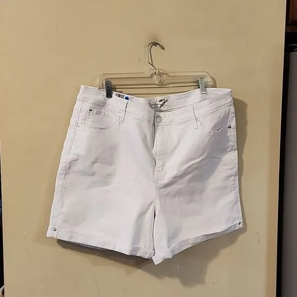 Seven7 white shorts boots shaper NWT
