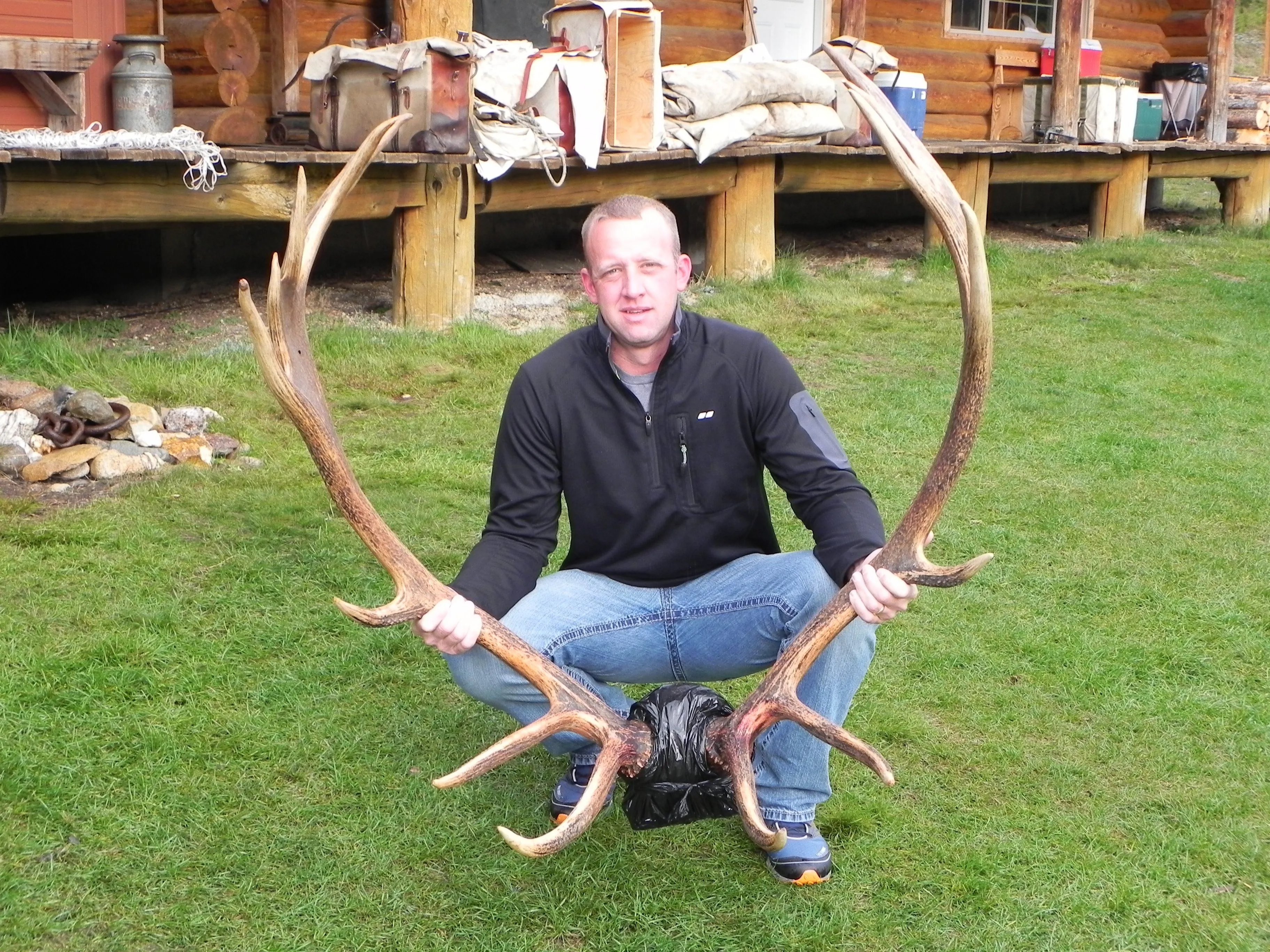 Silver Spur Outfitters - 2:1 Fully Guided Late Season Muley/Whitetail Hunt