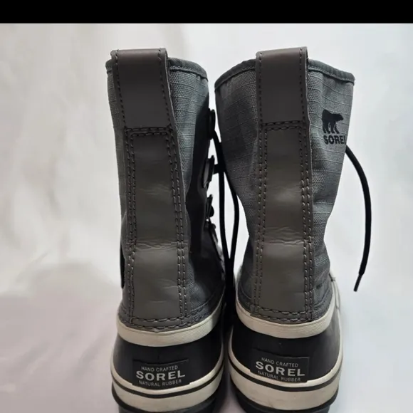Sorel Womens Winter Sz 8.5 Carnival Waterproof Boot Gray Missing Faux Fur