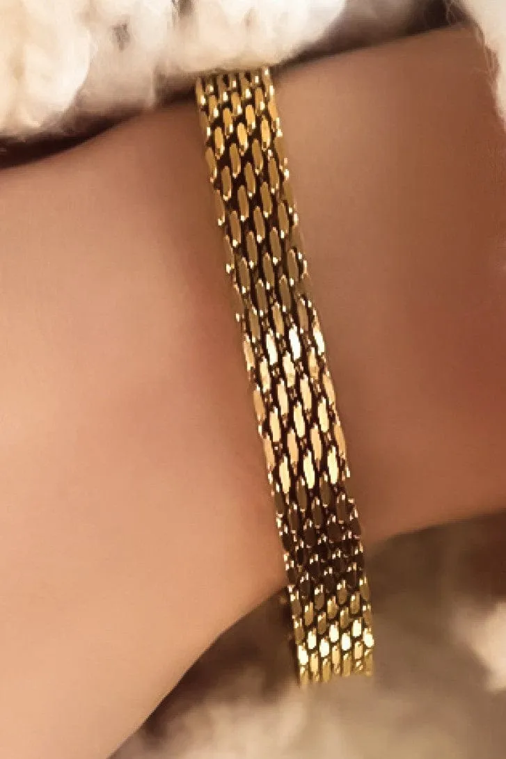 Stainless Steal Chunky Chain Bracelet In Gold