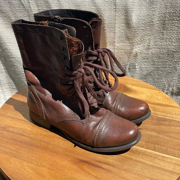 Steve Madden Troopa Military-Inspired Zipper Lace Up Leather Combat Boot…