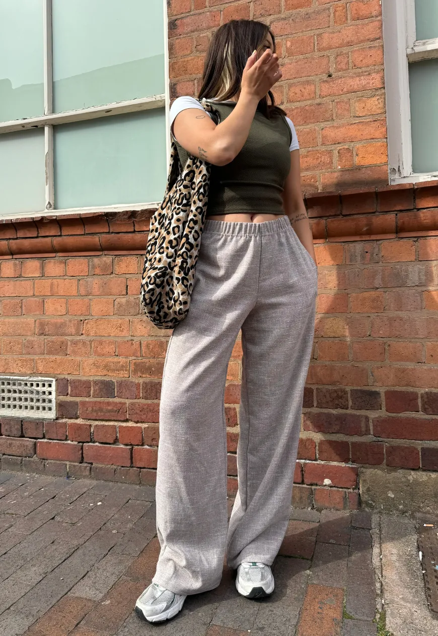 STONE WOVEN STRAIGHT LEG TROUSER
