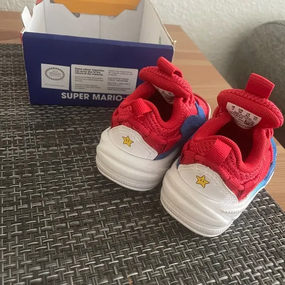 Super Mario Pumas