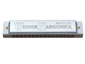 Suzuki W16C Winner Tremolo 16-Hole Harmonica