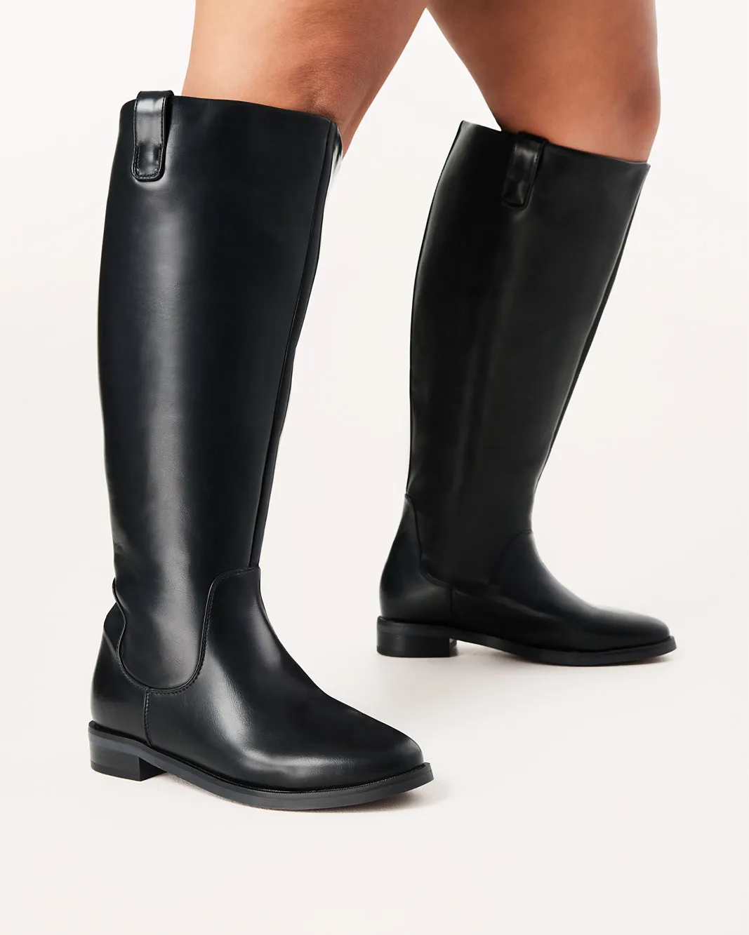SYBIL EXTENDED CURVE  - BLACK
