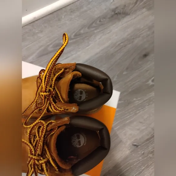Timberland Classic Tan Boots