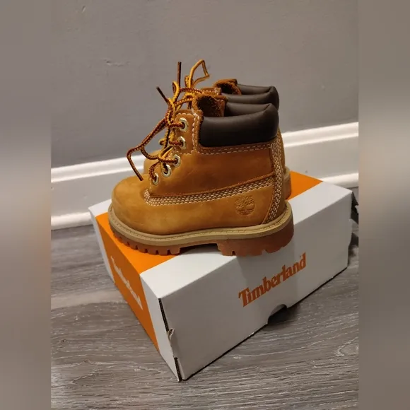 Timberland Classic Tan Boots